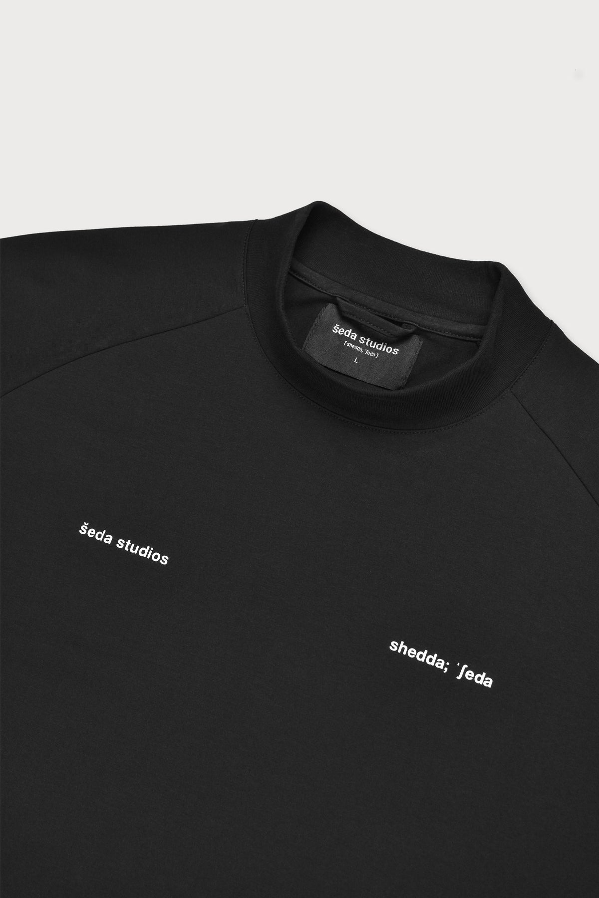 Combat Raglan T-Shirt - Black / White