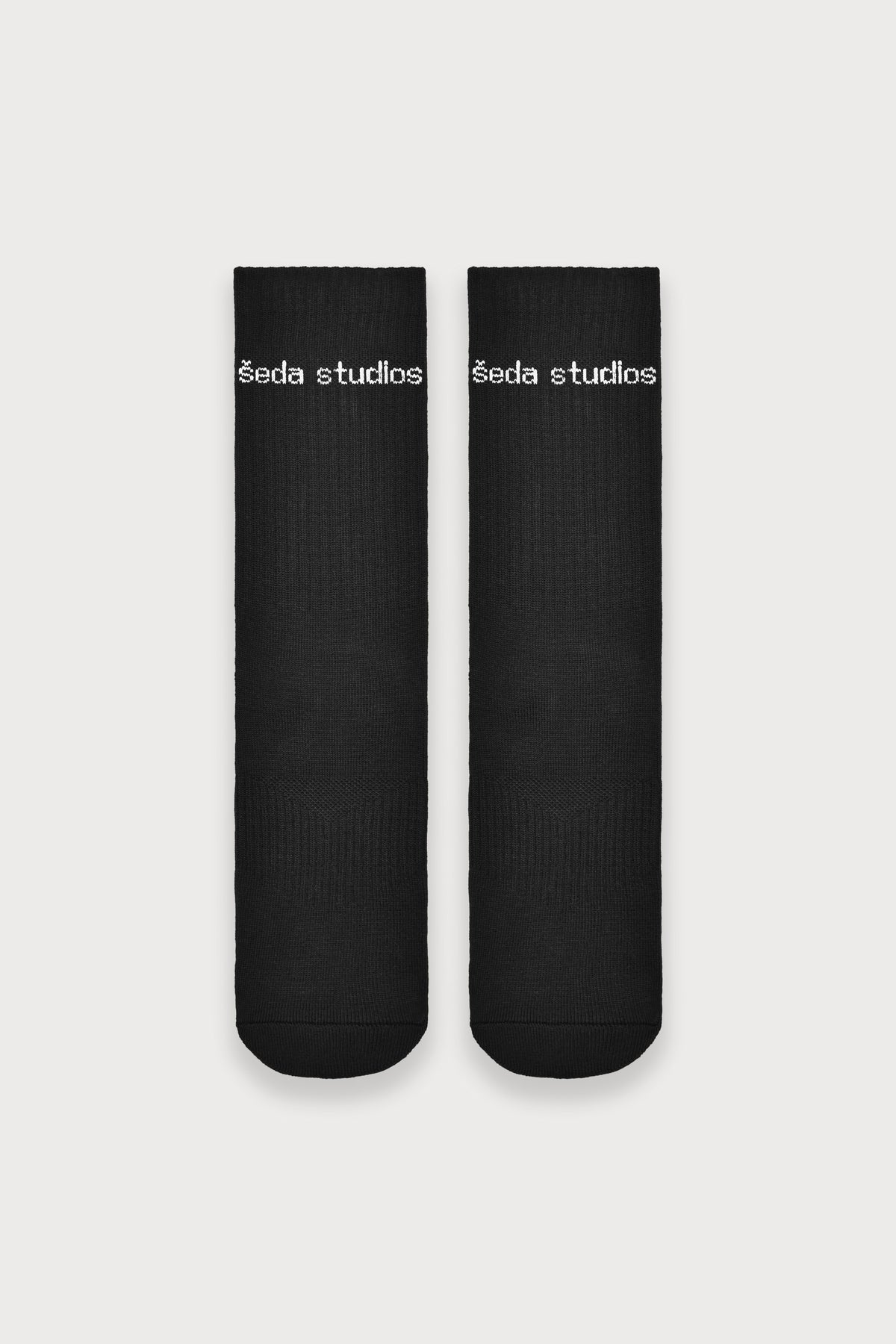 Casual Crew Socks - Black / White